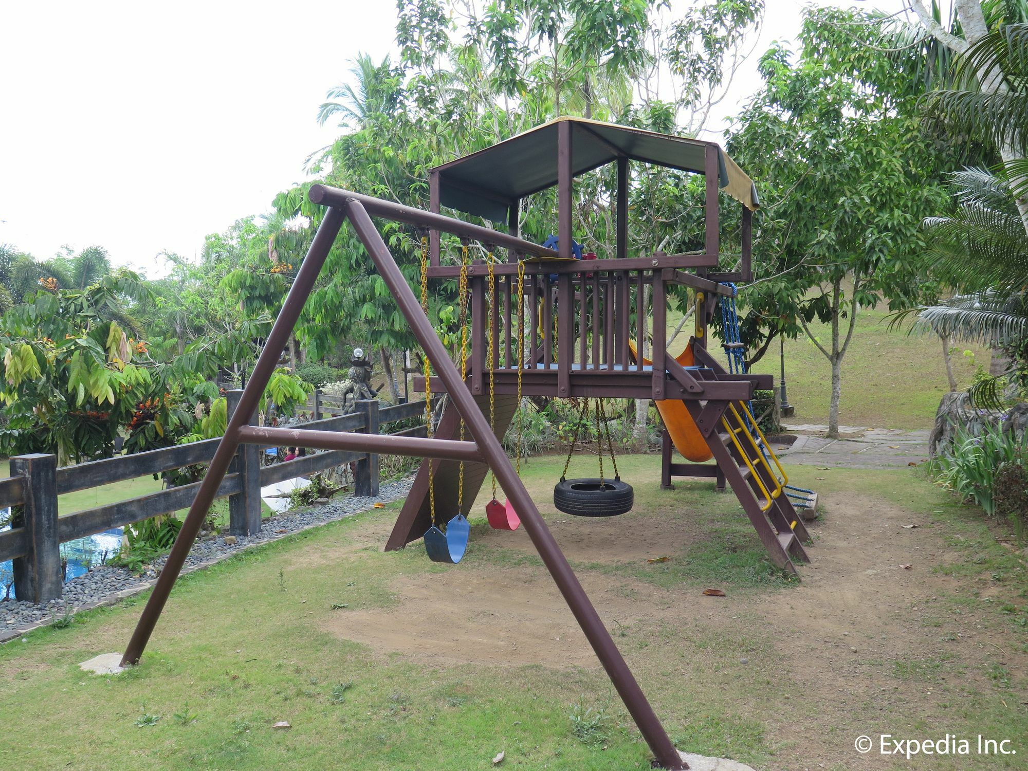 Cintai Corito'S Garden Villa Batangas Exterior photo