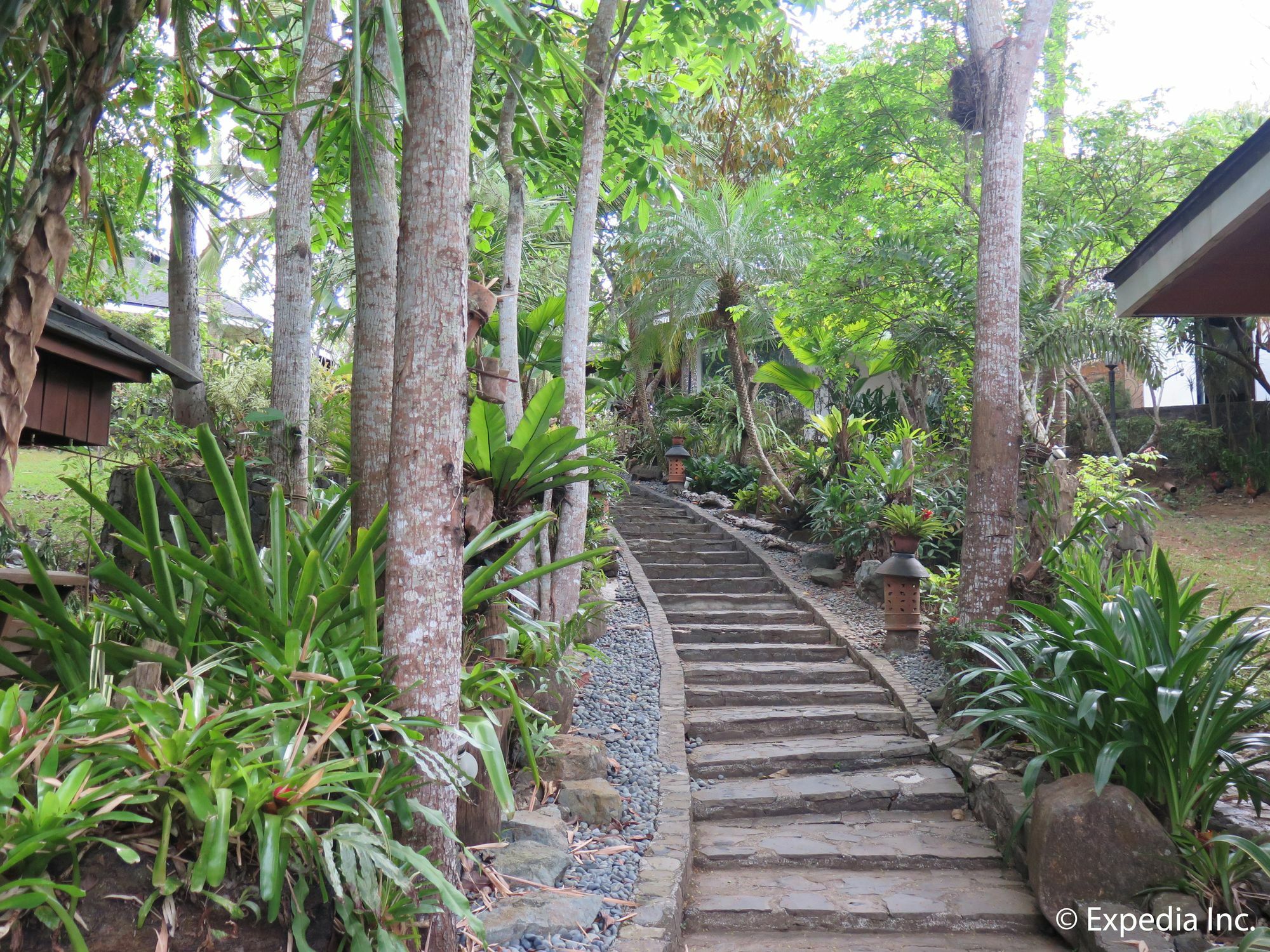 Cintai Corito'S Garden Villa Batangas Exterior photo
